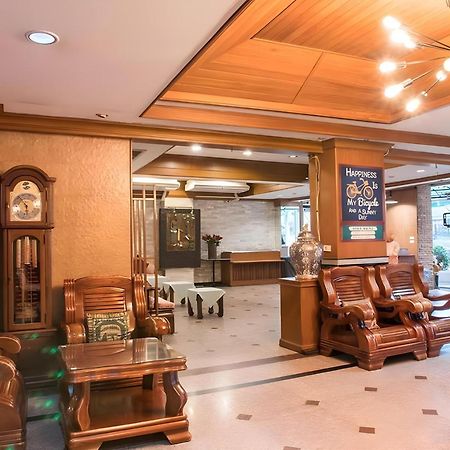 Howard Square Boutique Hotel Bangkok Extérieur photo