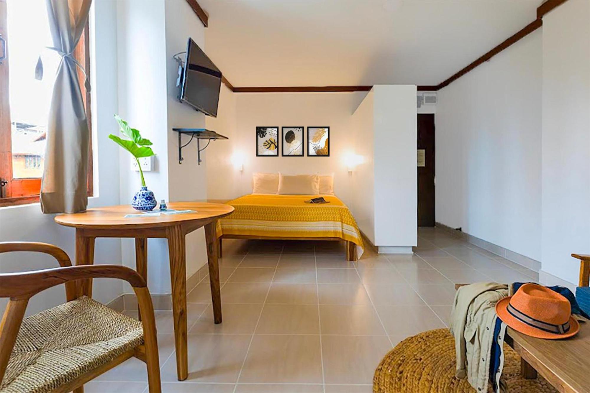 Howard Square Boutique Hotel Bangkok Extérieur photo
