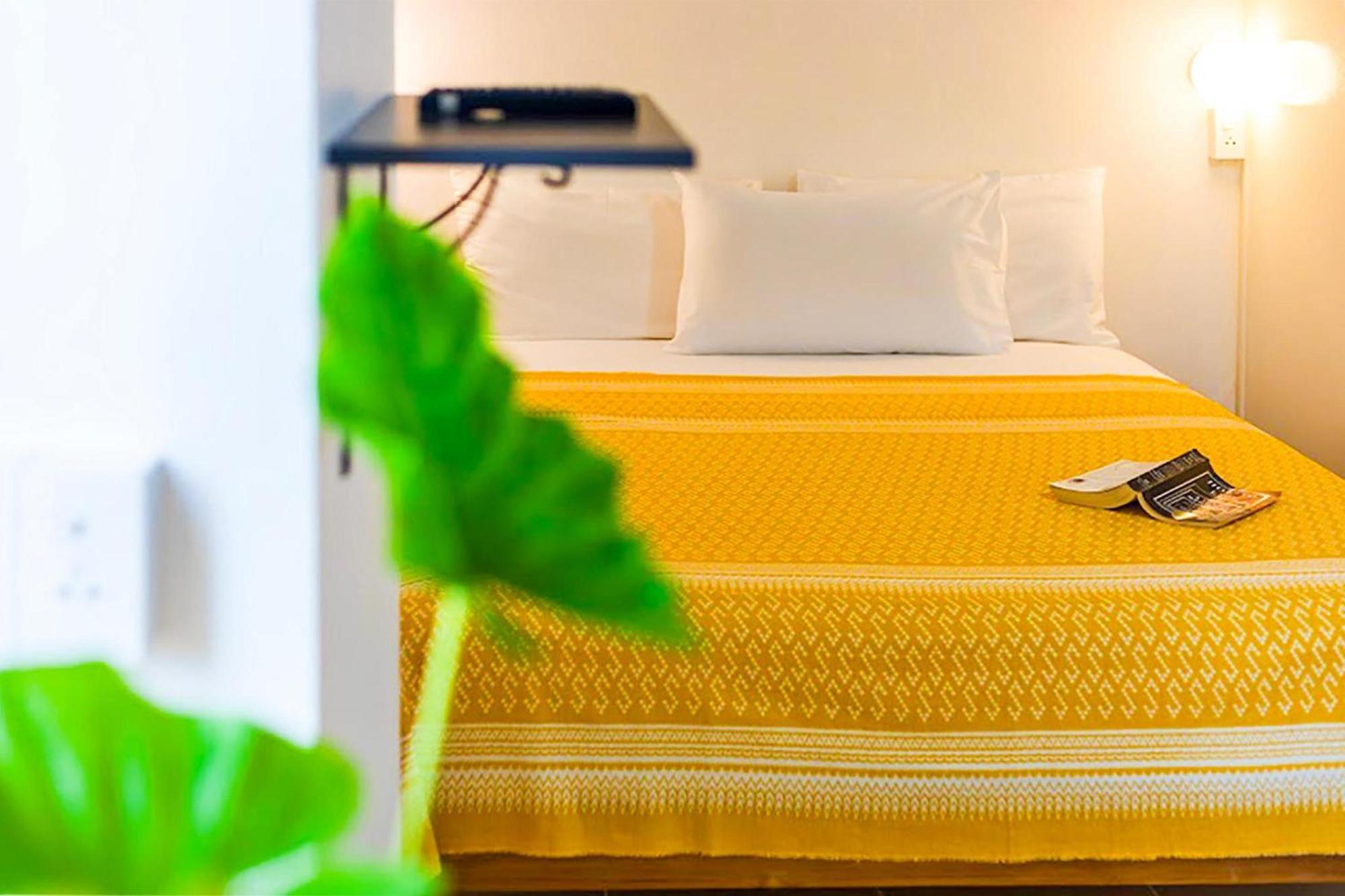 Howard Square Boutique Hotel Bangkok Extérieur photo