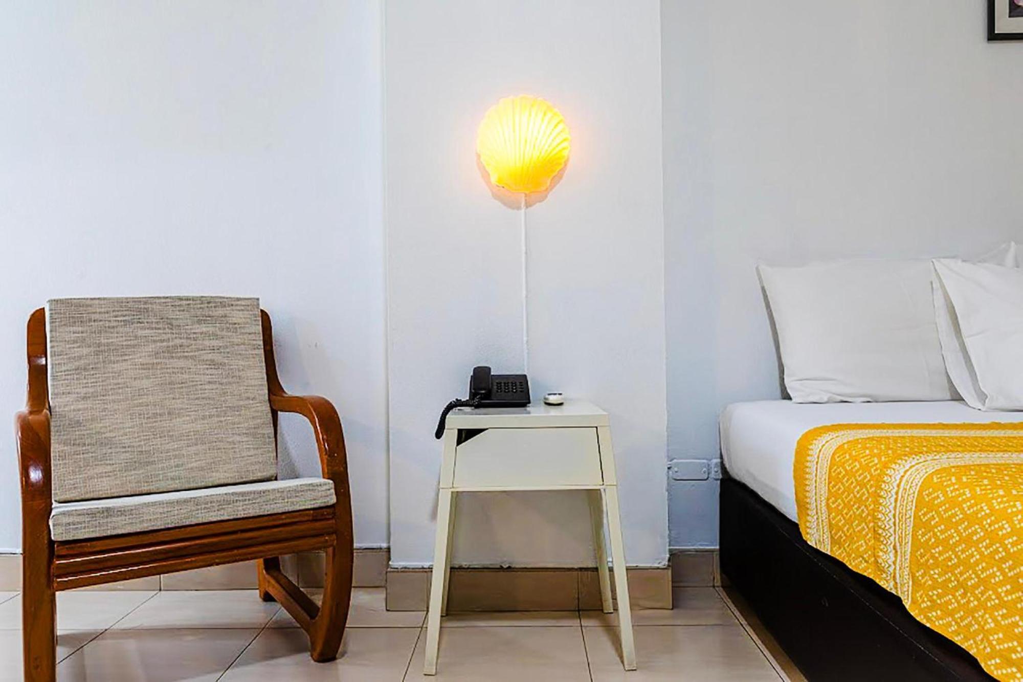 Howard Square Boutique Hotel Bangkok Extérieur photo