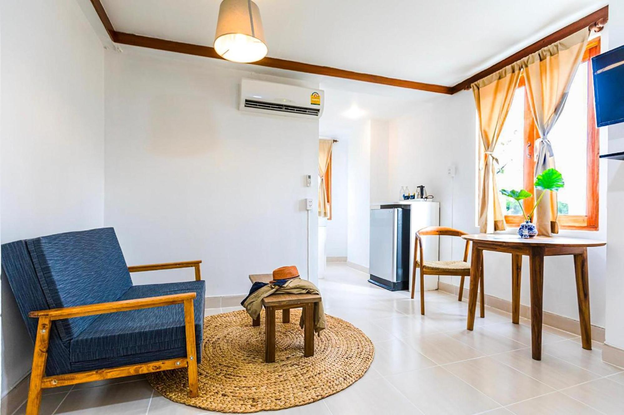 Howard Square Boutique Hotel Bangkok Extérieur photo