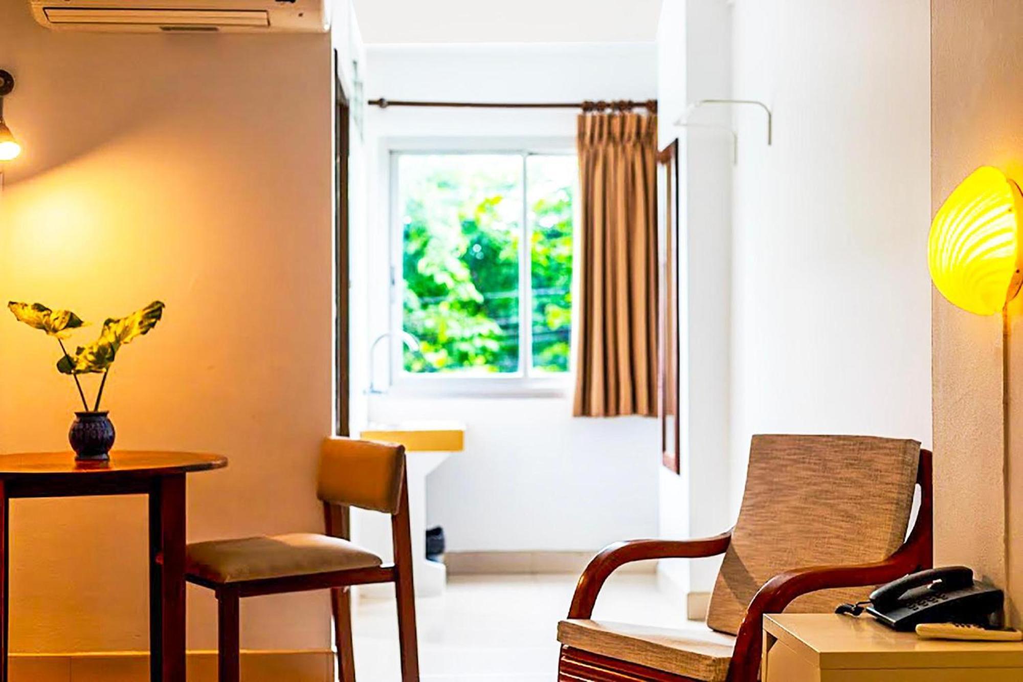 Howard Square Boutique Hotel Bangkok Extérieur photo