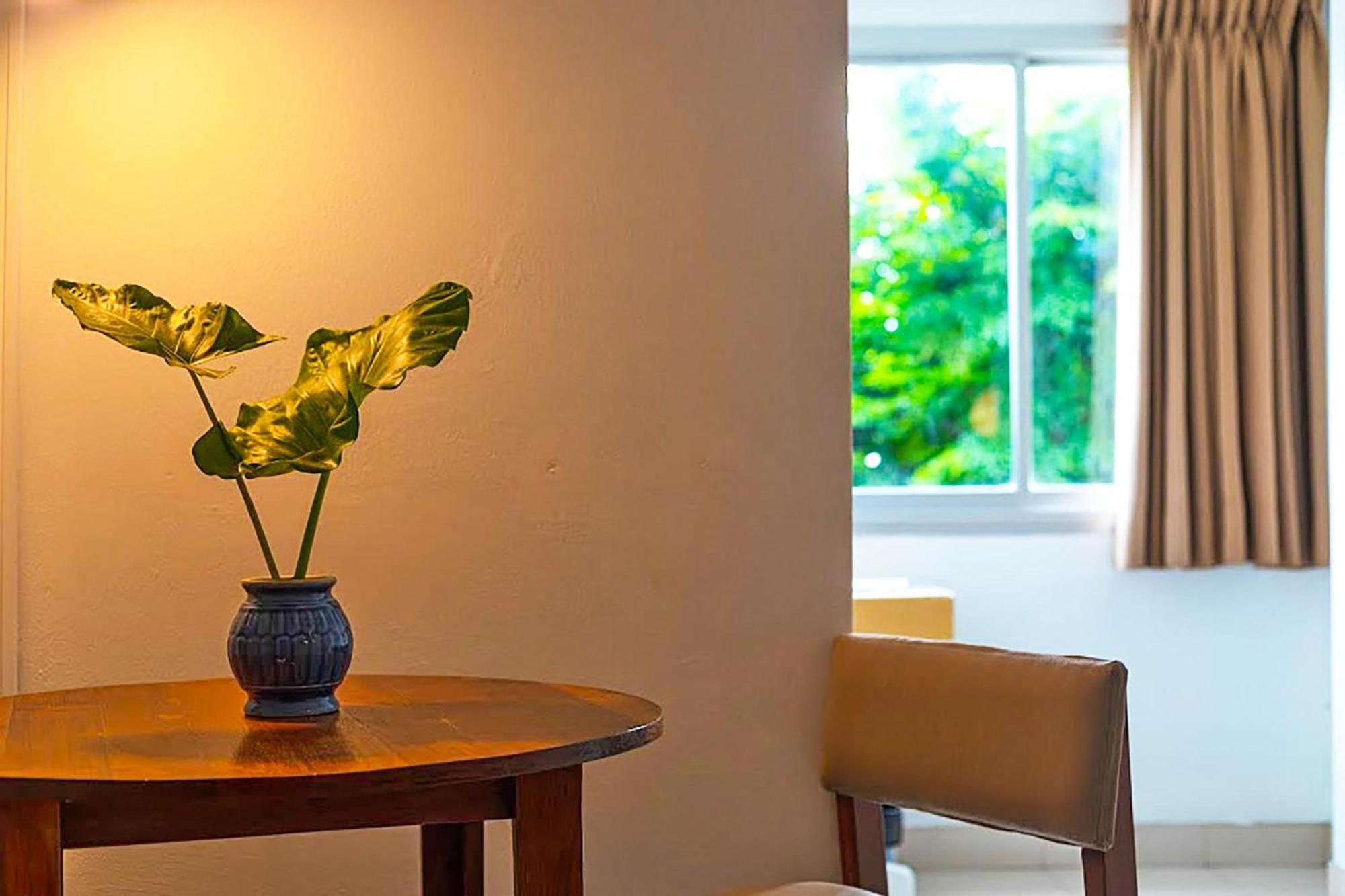 Howard Square Boutique Hotel Bangkok Extérieur photo