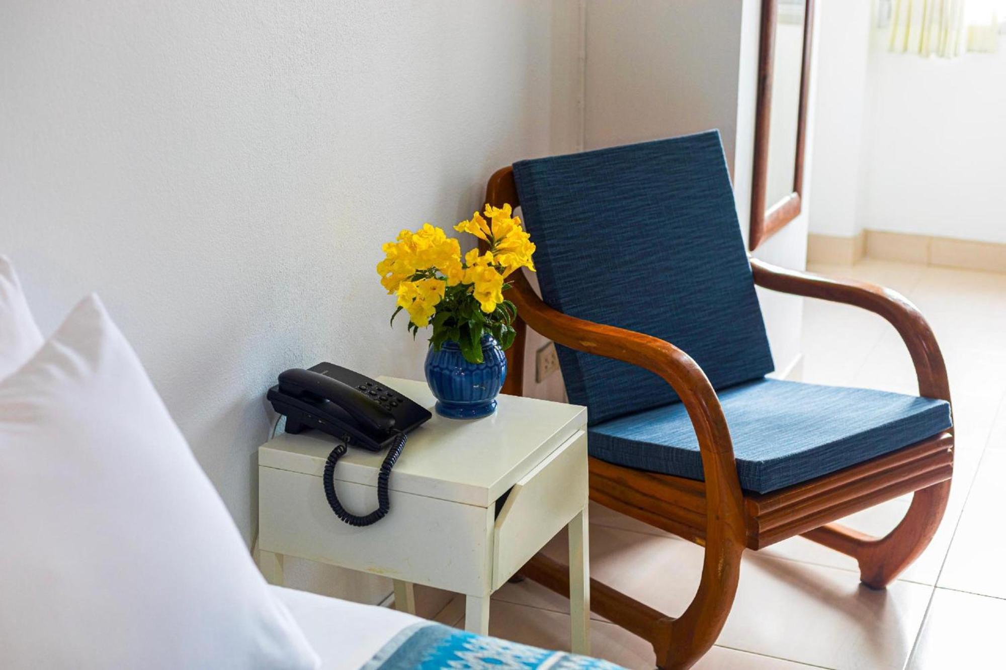 Howard Square Boutique Hotel Bangkok Extérieur photo
