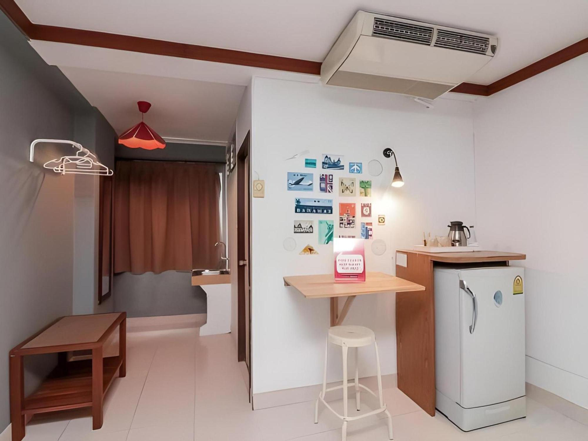 Howard Square Boutique Hotel Bangkok Extérieur photo