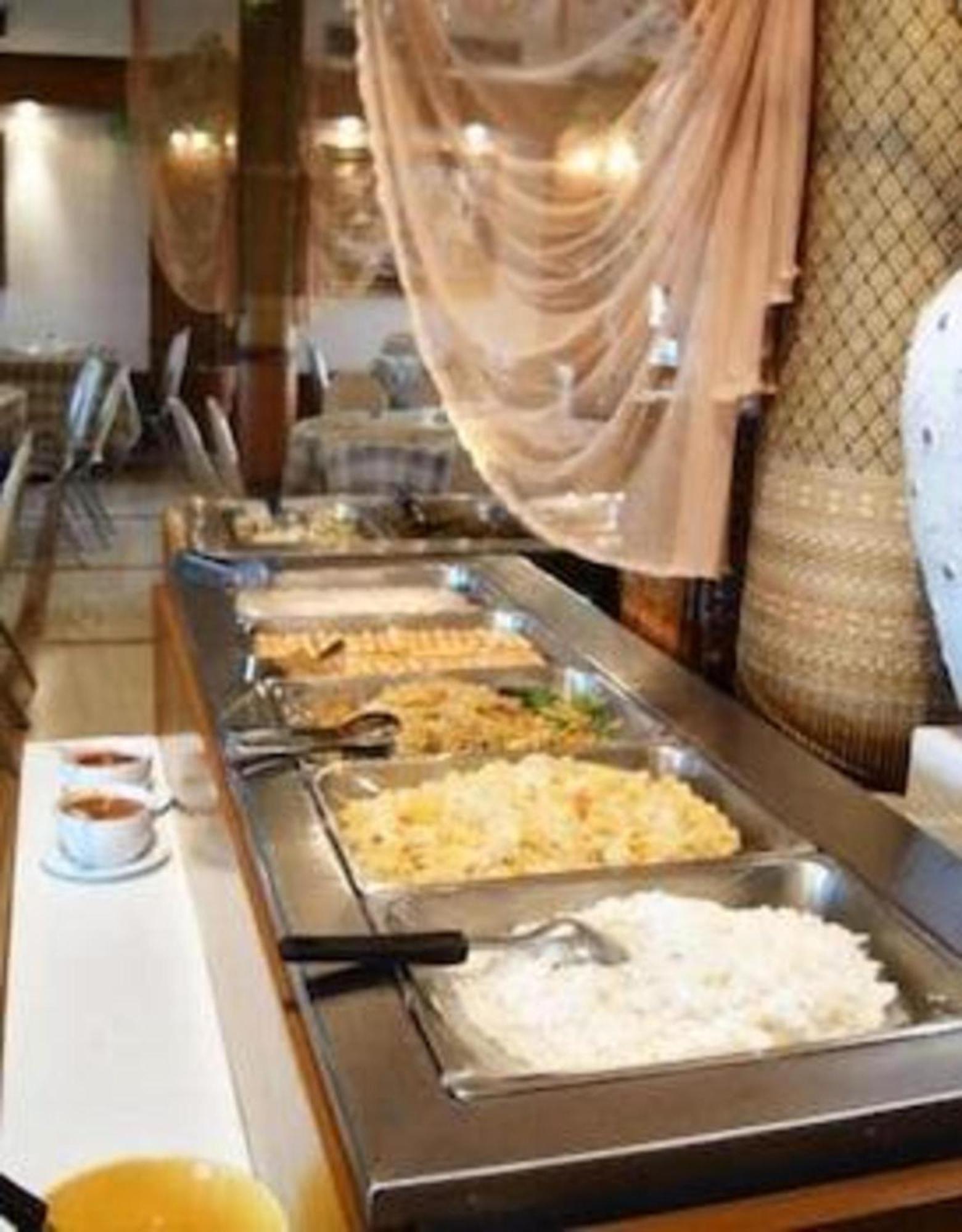 Howard Square Boutique Hotel Bangkok Extérieur photo